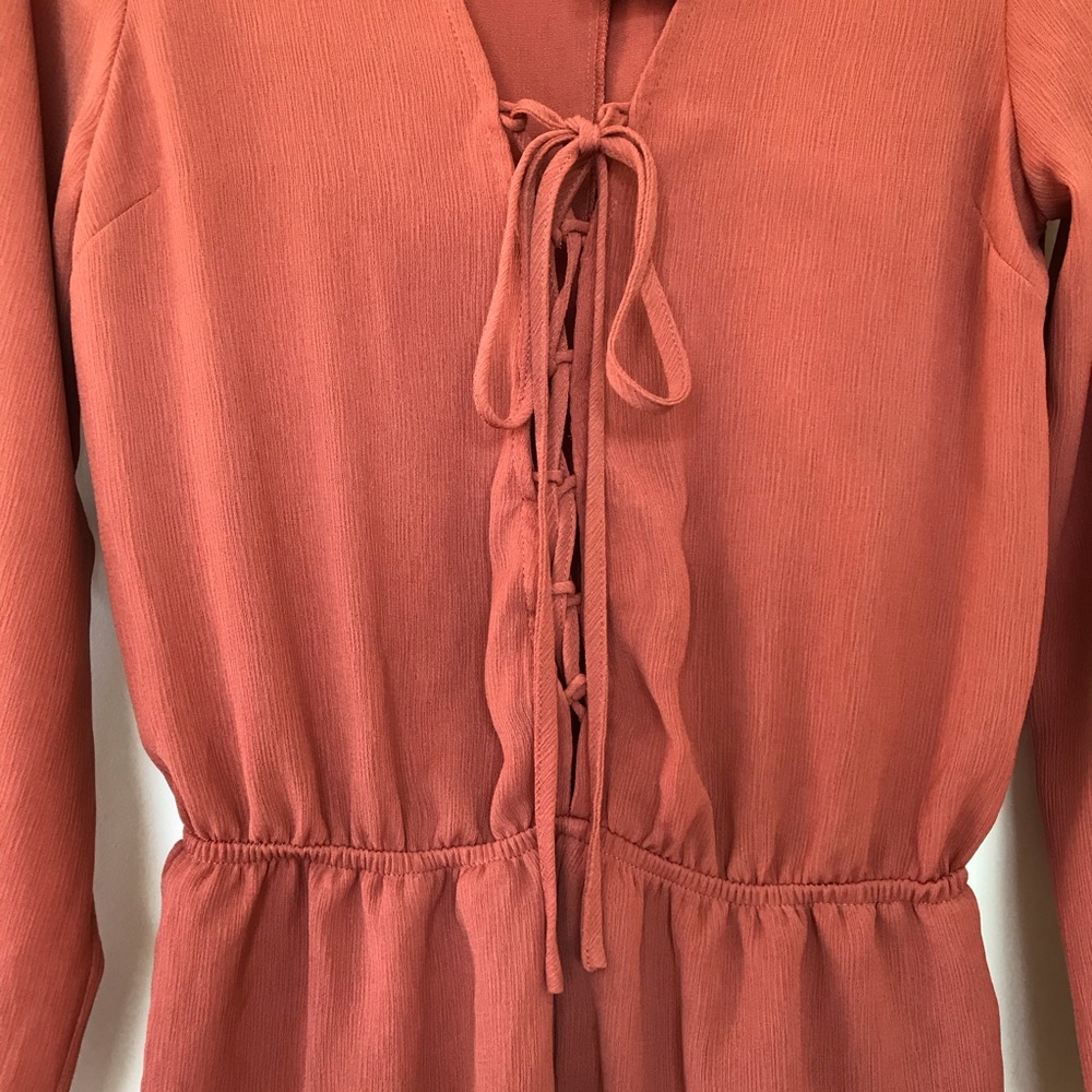 NWT Forever 21 Lace Up Long Sleeve Romper - Picture 3 of 11